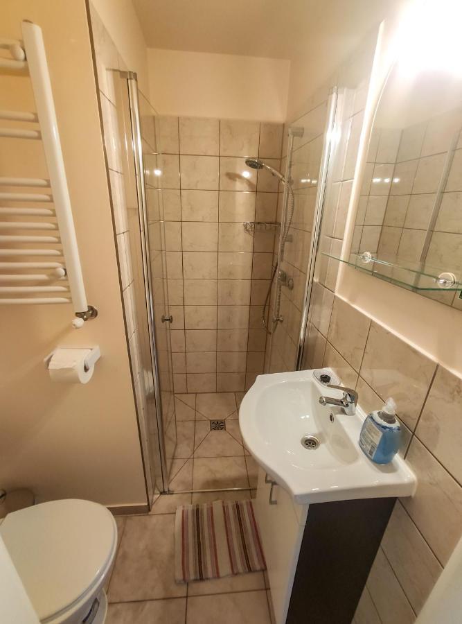 Hotel Koniczynka Ściegny Exteriér fotografie